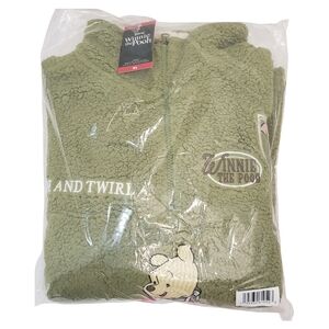 Character Women's Winter Sherpa Pullover Winnie the Pooh NWT
